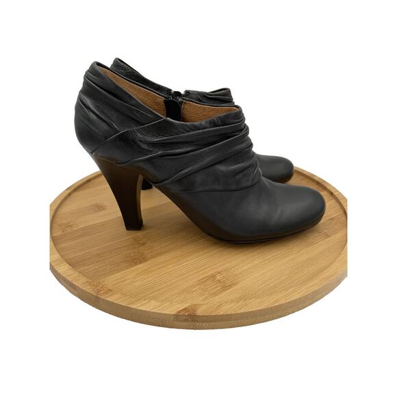 Sofft Florina High Heeled Ruched Bootie Boots, Black Size 9M - Picture 6 of 14